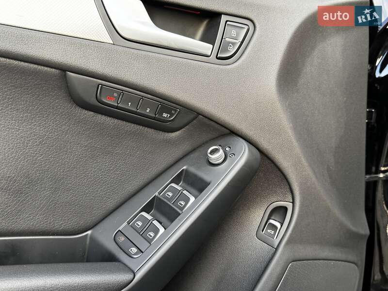 Седан Audi A4 2013 в Житомире