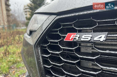 Седан Audi A4 2017 в Ужгороде