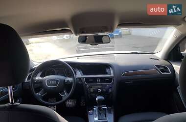 Седан Audi A4 2012 в Черкассах