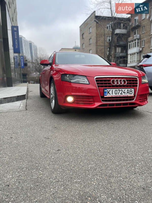 Audi A4 2011