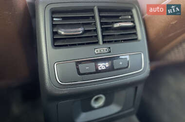 Седан Audi A4 2018 в 