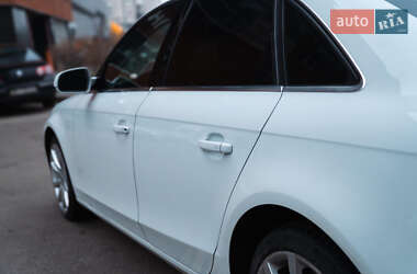 Седан Audi A4 2015 в 