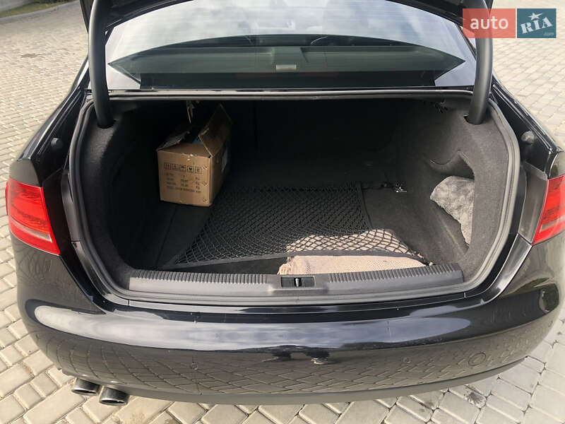 Седан Audi A4 2009 в Кропивницькому