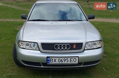 Седан Audi A4 1995 в Запорожье