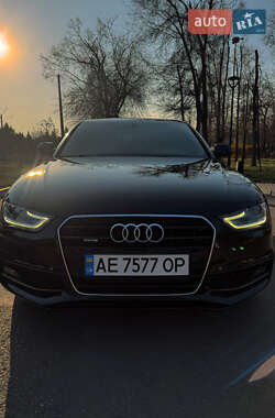 Седан Audi A4 2015 в Кривом Роге