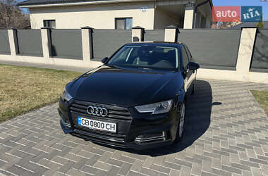 Седан Audi A4 2016 в 