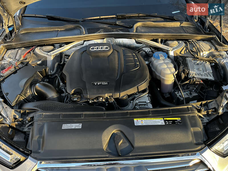 Седан Audi A4 2016 в Киеве