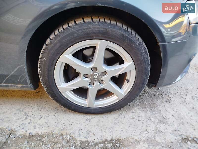 Седан Audi A4 2008 в Трускавце
