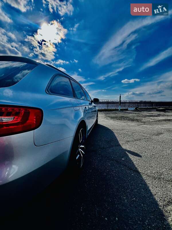 Универсал Audi A4 2013 в Кременчуге