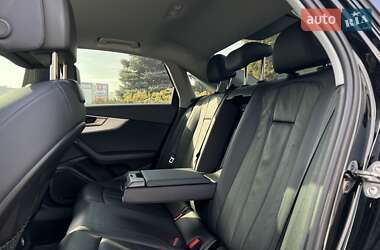 Седан Audi A4 2018 в 