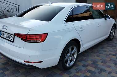 Седан Audi A4 2018 в 