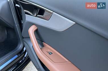 Седан Audi A4 2024 в 