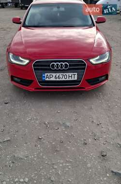 Универсал Audi A4 2012 в 