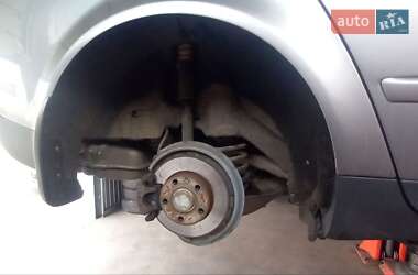 Универсал Audi A4 2001 в 