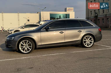 Універсал Audi A4 2013 в 
