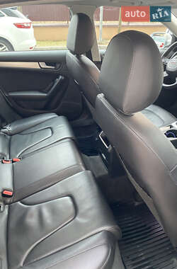 Седан Audi A4 2013 в Києві