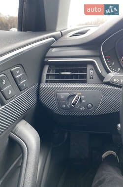 Седан Audi A4 2016 в Львове