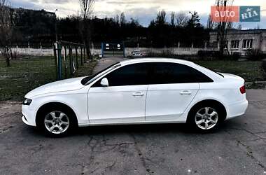Седан Audi A4 2009 в 