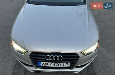 Седан Audi A4 2015 в 