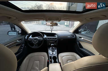 Седан Audi A4 2015 в 