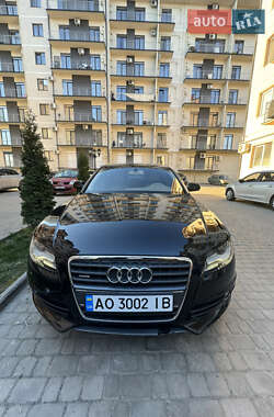 Седан Audi A4 2012 в 