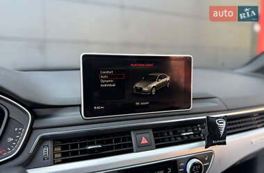 Седан Audi A4 2015 в 