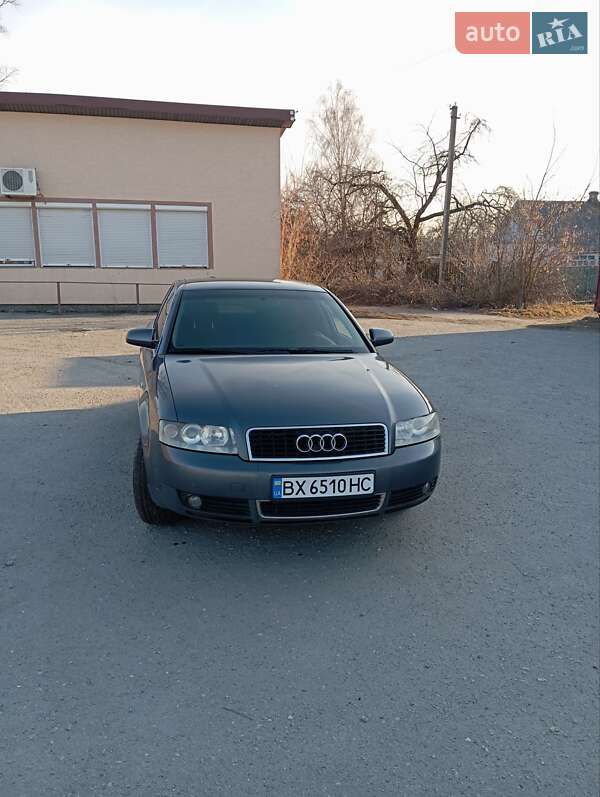 Седан Audi A4 2002 в 