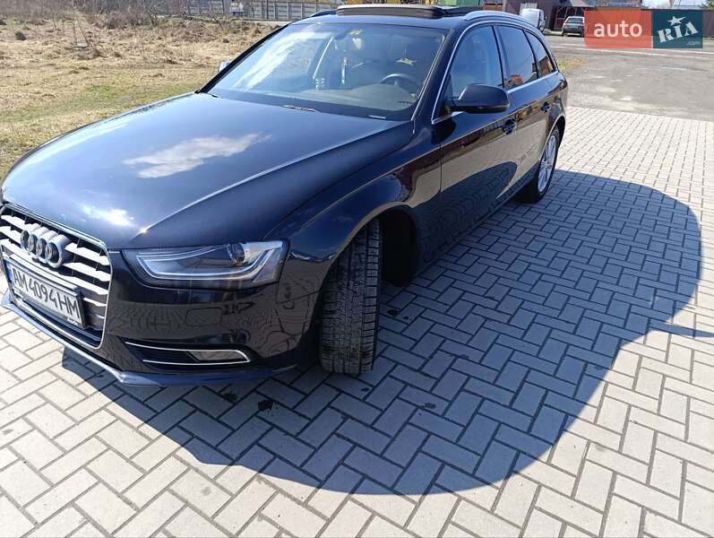 Універсал Audi A4 2014 в Житомирі