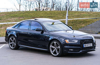 Седан Audi A4 2015 в 