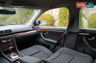 Седан Audi A4 2002 в 