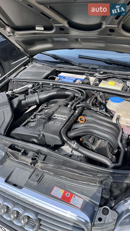 Седан Audi A4 2005 в Кременчуге