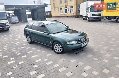Универсал Audi A4 1996 в 
