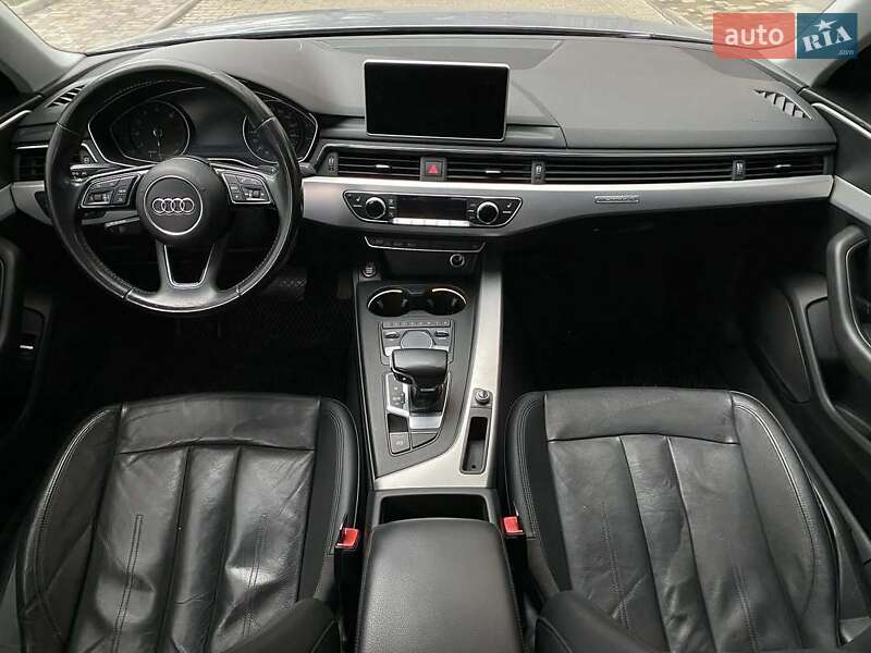 Седан Audi A4 2016 в Виннице