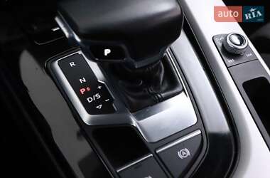 Лимузин Audi A4 2020 в 