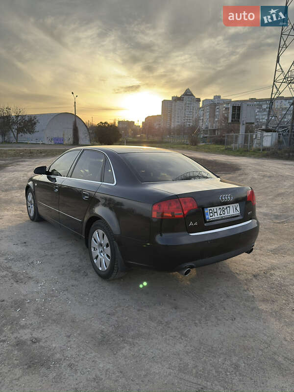 Седан Audi A4 2006 в Южном фото 4 Седан Audi A4 2006 в Южном