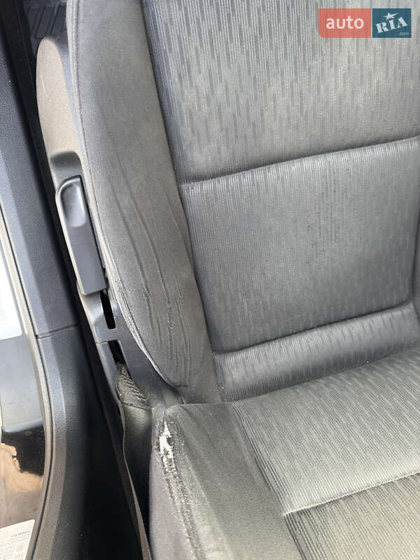 Седан Audi A4 2006 в Южном фото 15 Седан Audi A4 2006 в Южном