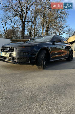 Седан Audi A4 2015 в 
