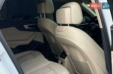 Седан Audi A4 2016 в 