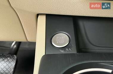 Седан Audi A4 2016 в 