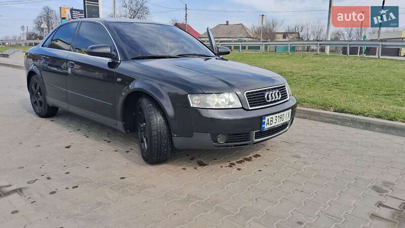Седан Audi A4 2002 в Тетиеве