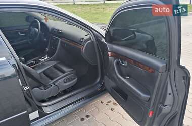 Седан Audi A4 2002 в 