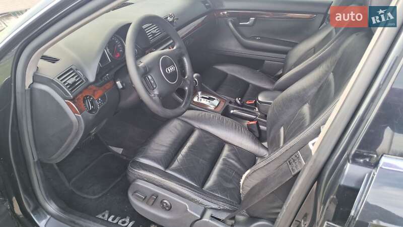 Седан Audi A4 2002 в Тетиеве