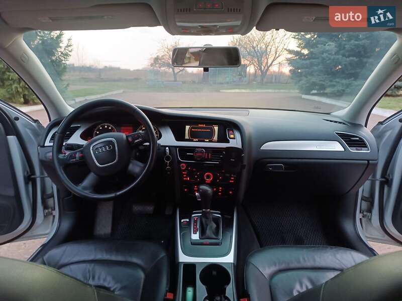 Седан Audi A4 2008 в Сумах