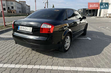 Седан Audi A4 2002 в 