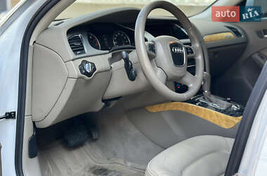 Седан Audi A4 2009 в 