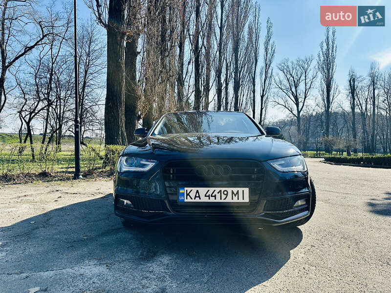 Седан Audi A4 2014 в Киеве