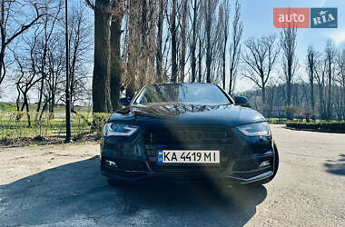 Седан Audi A4 2014 в 