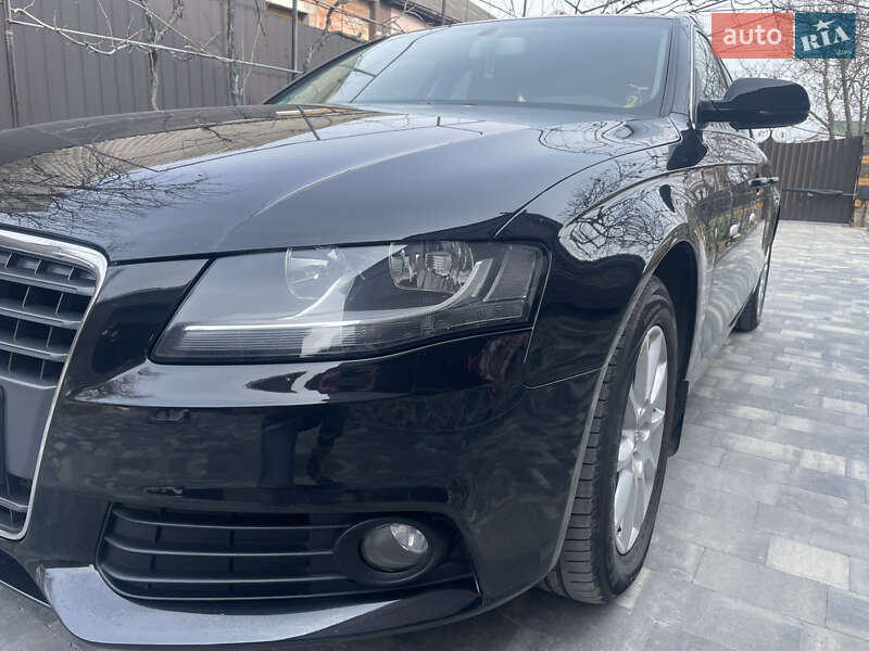 Универсал Audi A4 2011 в Умани