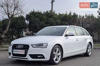 Універсал Audi A4 2013 в 