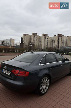 Седан Audi A4 2009 в 